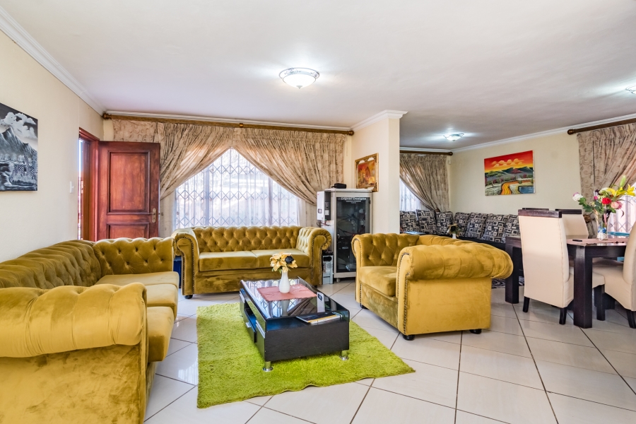 4 Bedroom Property for Sale in Cosmo City Gauteng