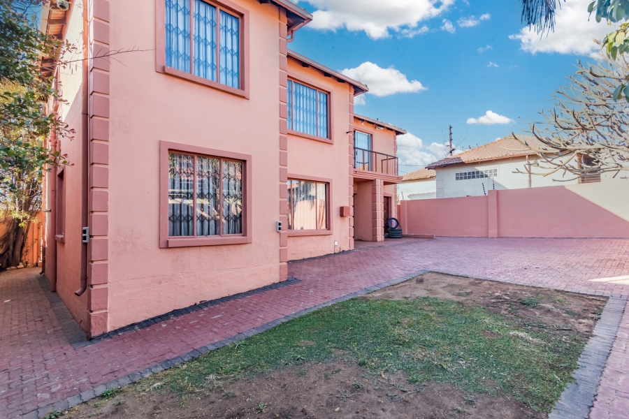 4 Bedroom Property for Sale in Cosmo City Gauteng