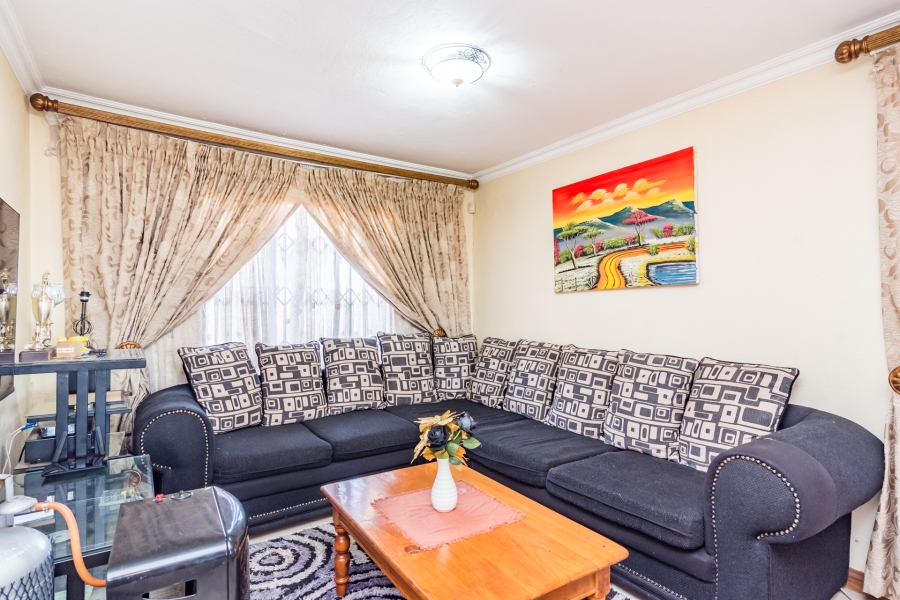 4 Bedroom Property for Sale in Cosmo City Gauteng