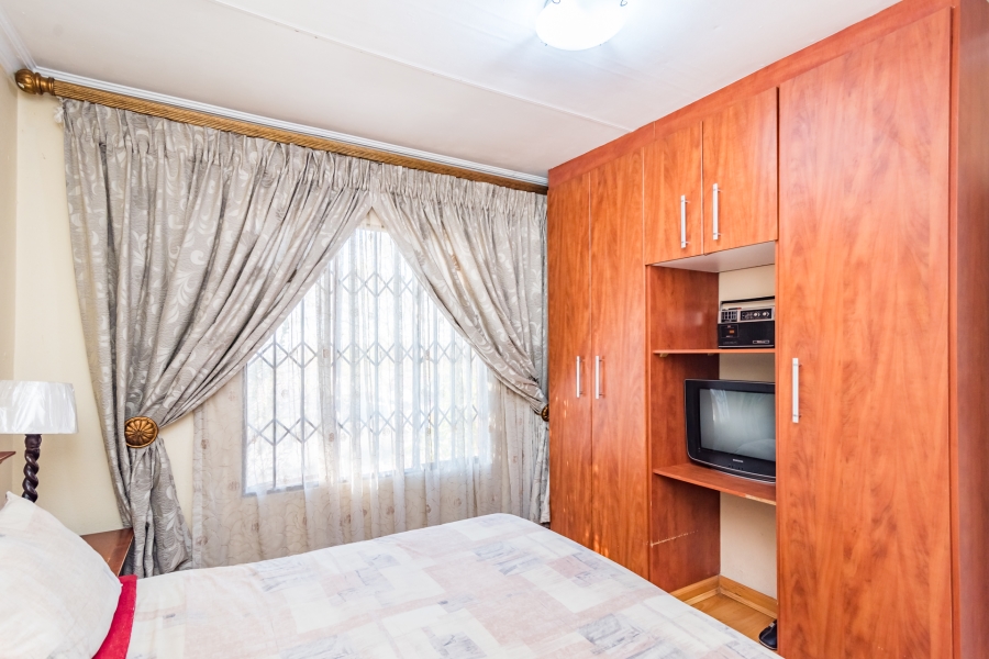 4 Bedroom Property for Sale in Cosmo City Gauteng