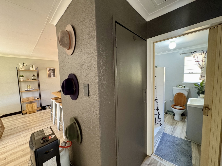 2 Bedroom Property for Sale in Magaliessig Gauteng