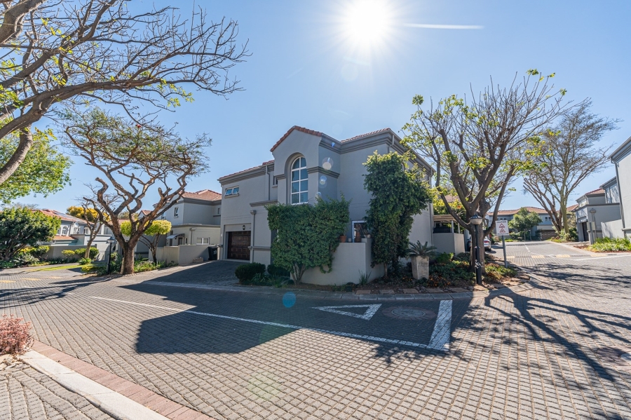 4 Bedroom Property for Sale in Eagle Canyon Golf Estate Gauteng