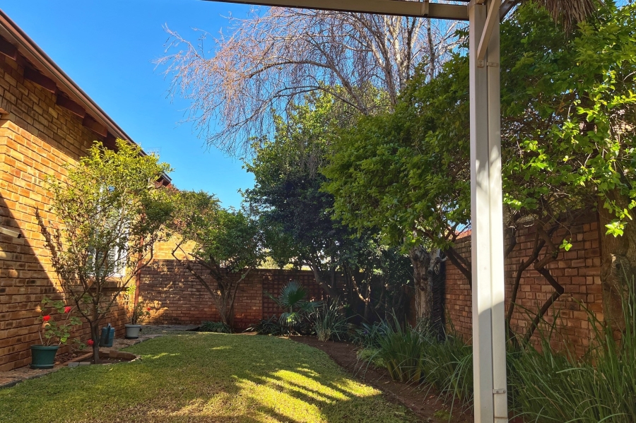 3 Bedroom Property for Sale in Fairland Gauteng