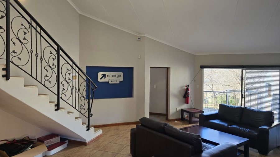 5 Bedroom Property for Sale in Zwartkop Gauteng