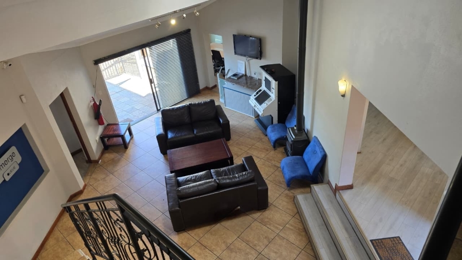 5 Bedroom Property for Sale in Zwartkop Gauteng