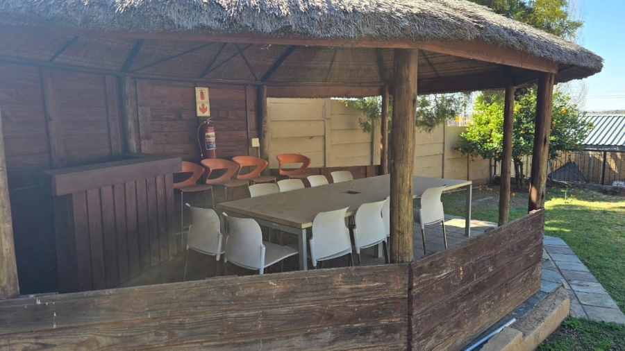 5 Bedroom Property for Sale in Zwartkop Gauteng