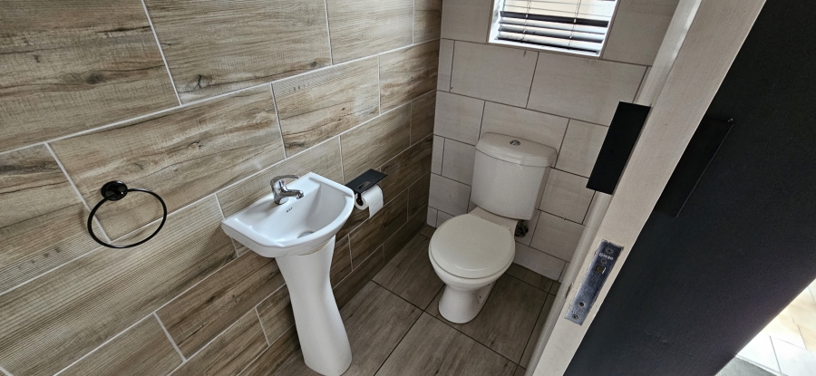 3 Bedroom Property for Sale in South Crest Gauteng