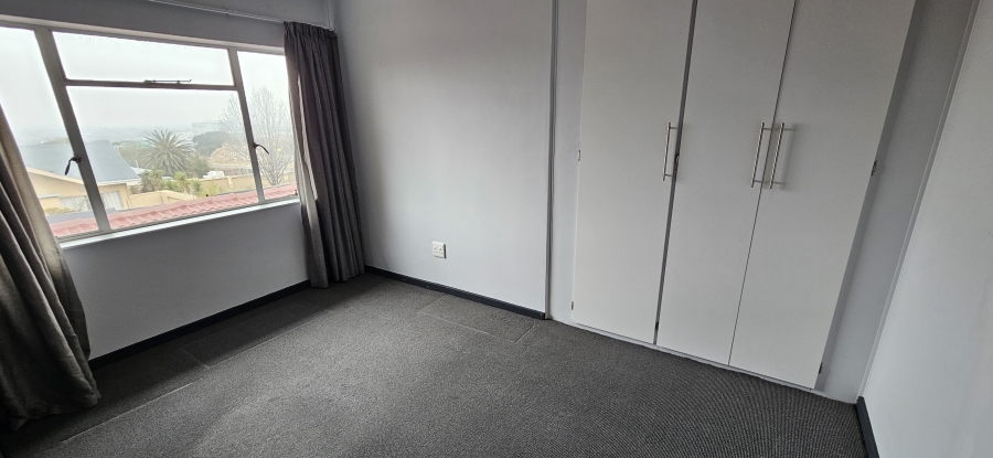 3 Bedroom Property for Sale in South Crest Gauteng