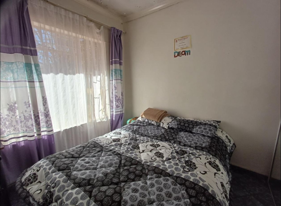 3 Bedroom Property for Sale in Brackendowns Gauteng