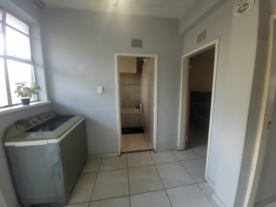 2 Bedroom Property for Sale in Sunnyside Gauteng