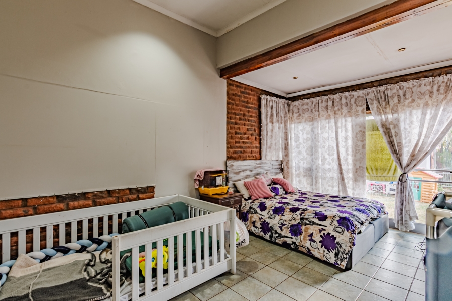3 Bedroom Property for Sale in Dorandia Gauteng