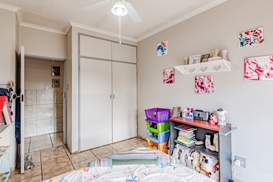 3 Bedroom Property for Sale in Dorandia Gauteng