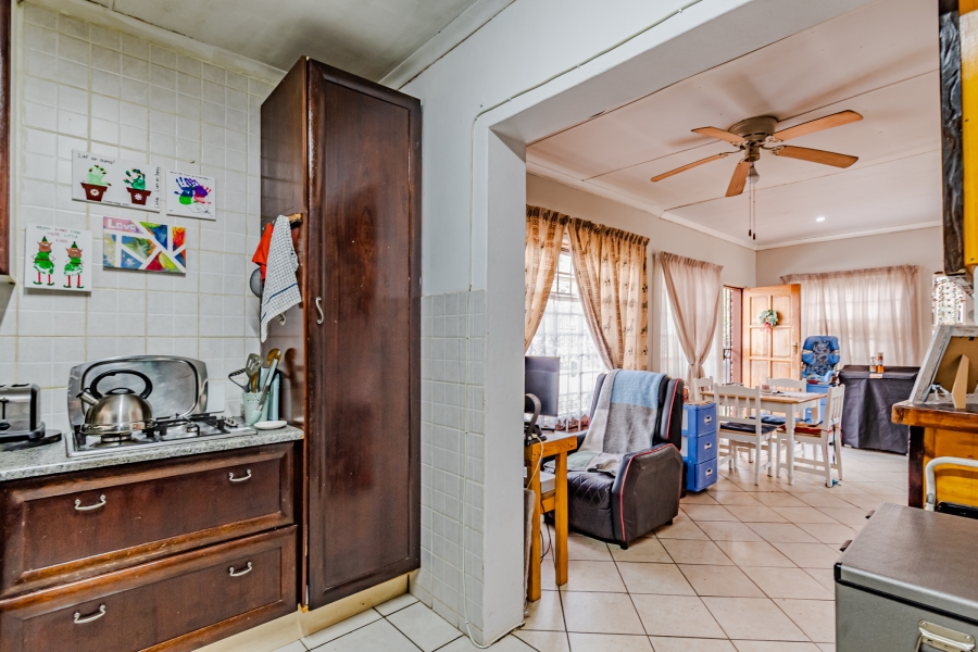 3 Bedroom Property for Sale in Dorandia Gauteng