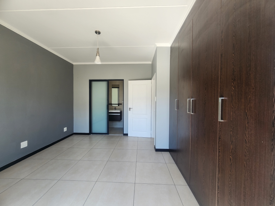 2 Bedroom Property for Sale in Fourways Gauteng