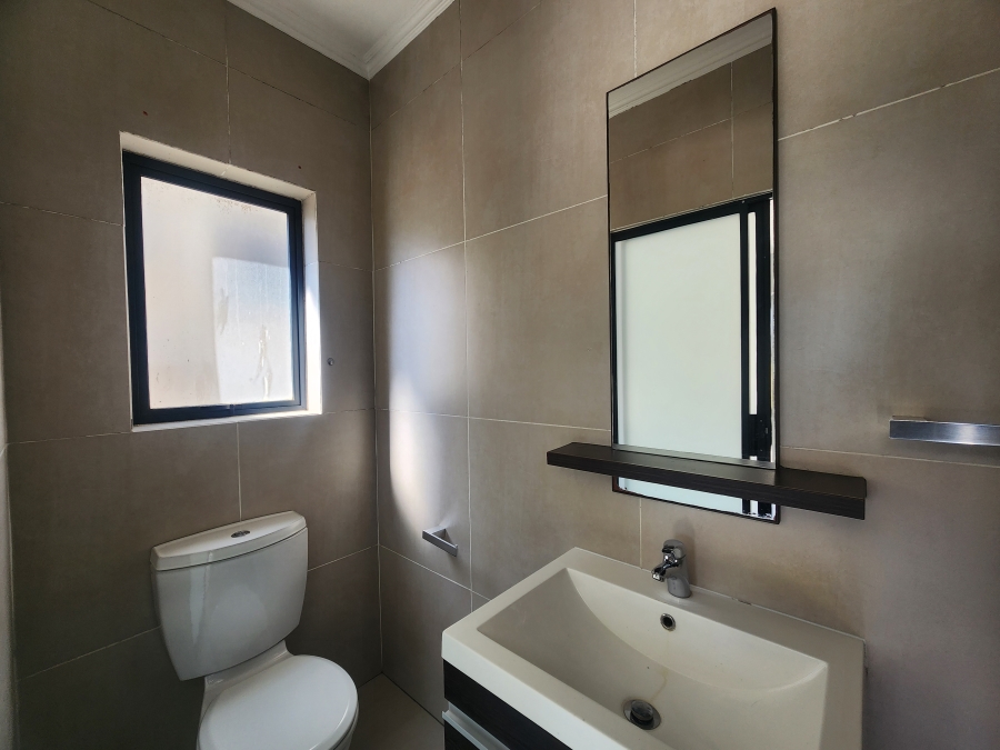 2 Bedroom Property for Sale in Fourways Gauteng