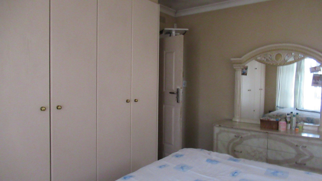 4 Bedroom Property for Sale in Kibler Park Gauteng
