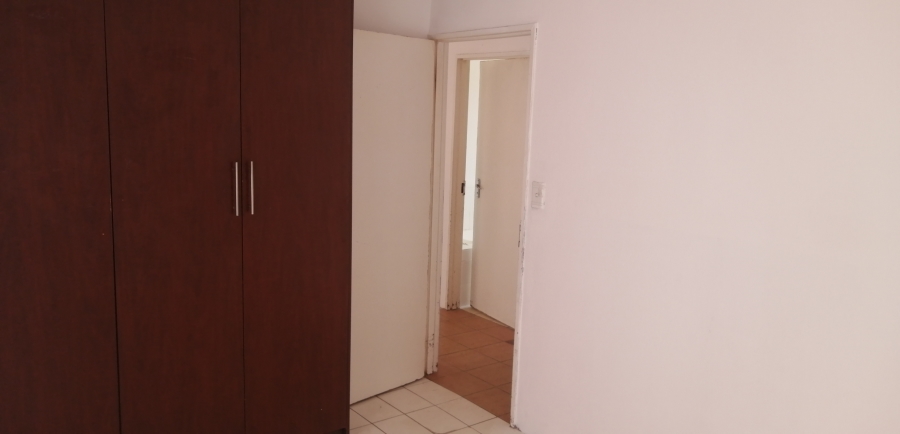 1 Bedroom Property for Sale in Kagiso Gauteng
