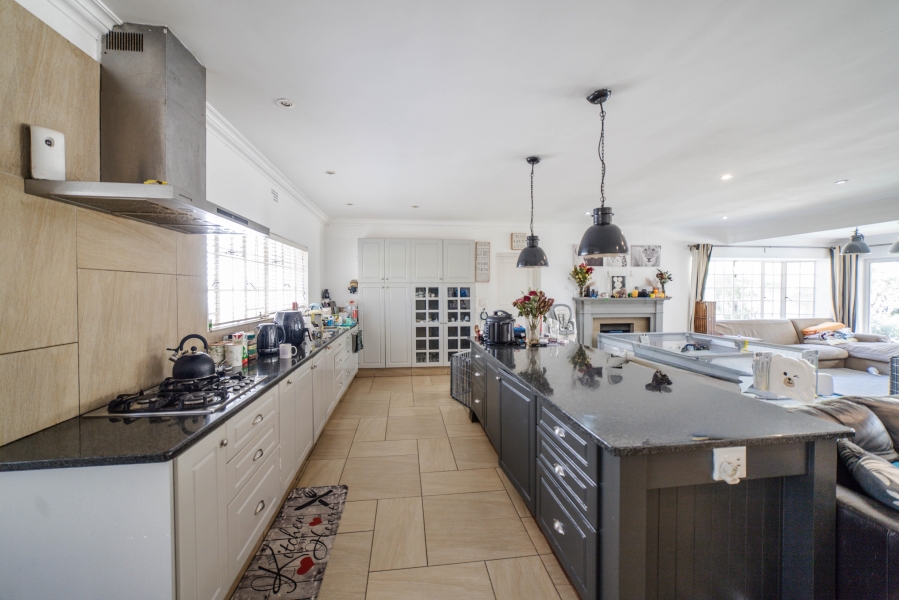 To Let 3 Bedroom Property for Rent in Chartwell Gauteng