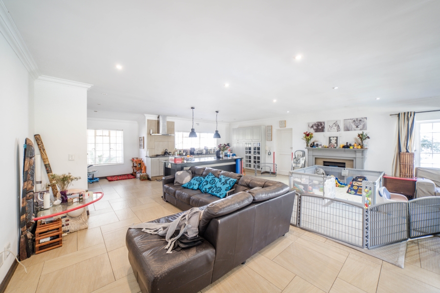 To Let 3 Bedroom Property for Rent in Chartwell Gauteng