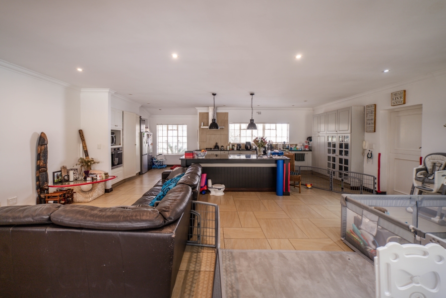 To Let 3 Bedroom Property for Rent in Chartwell Gauteng