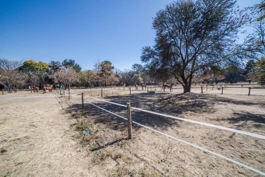 To Let 3 Bedroom Property for Rent in Chartwell Gauteng