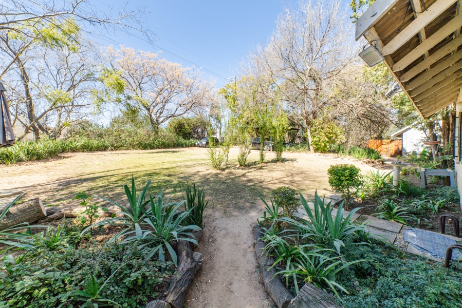 To Let 3 Bedroom Property for Rent in Chartwell Gauteng
