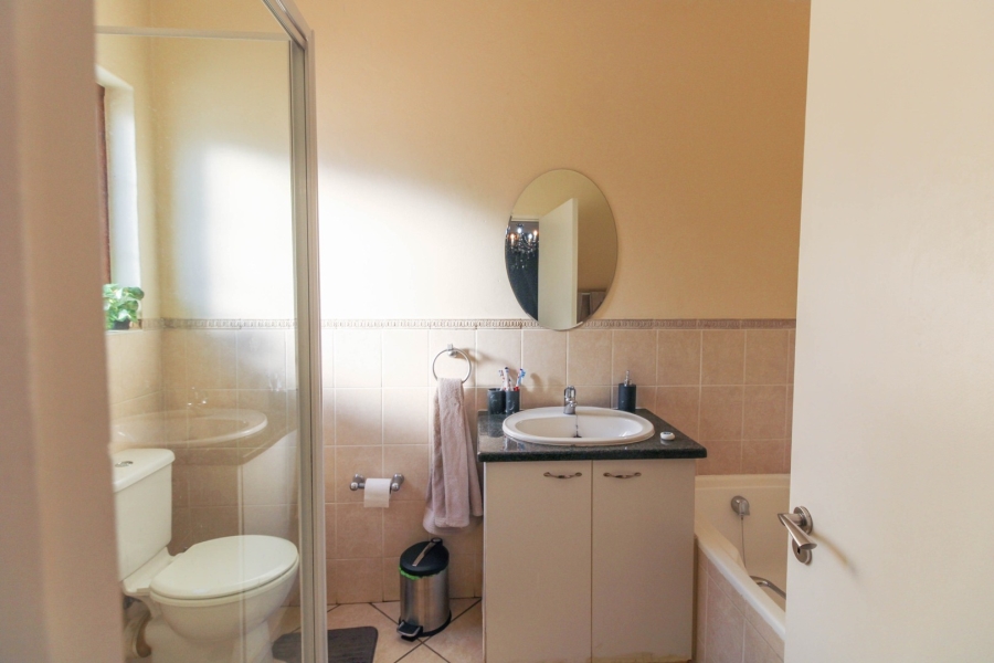2 Bedroom Property for Sale in Morningside Gauteng