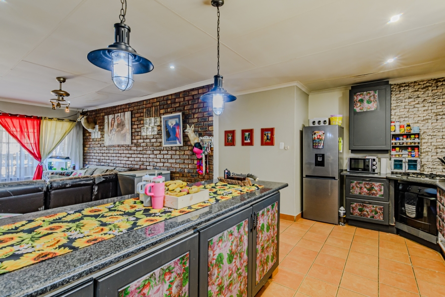3 Bedroom Property for Sale in Amandasig Gauteng
