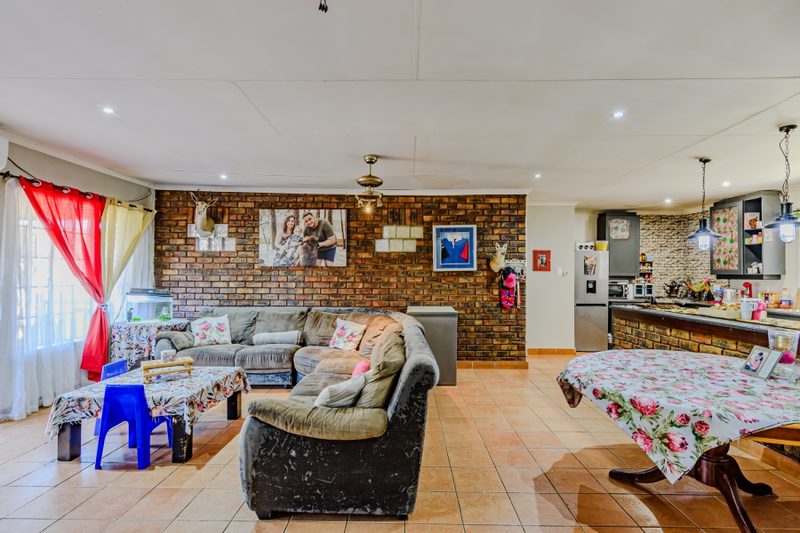 3 Bedroom Property for Sale in Amandasig Gauteng