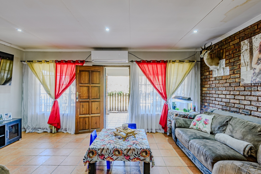 3 Bedroom Property for Sale in Amandasig Gauteng