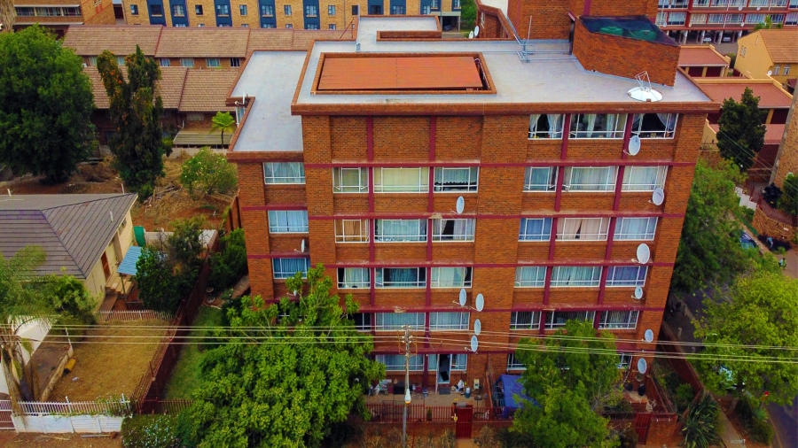 1 Bedroom Property for Sale in Wonderboom South Gauteng