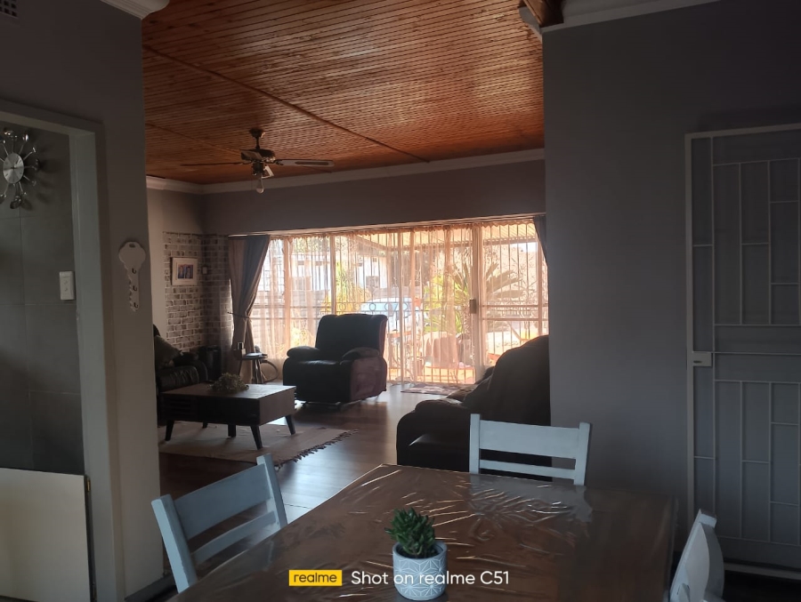 3 Bedroom Property for Sale in Edelweiss Gauteng