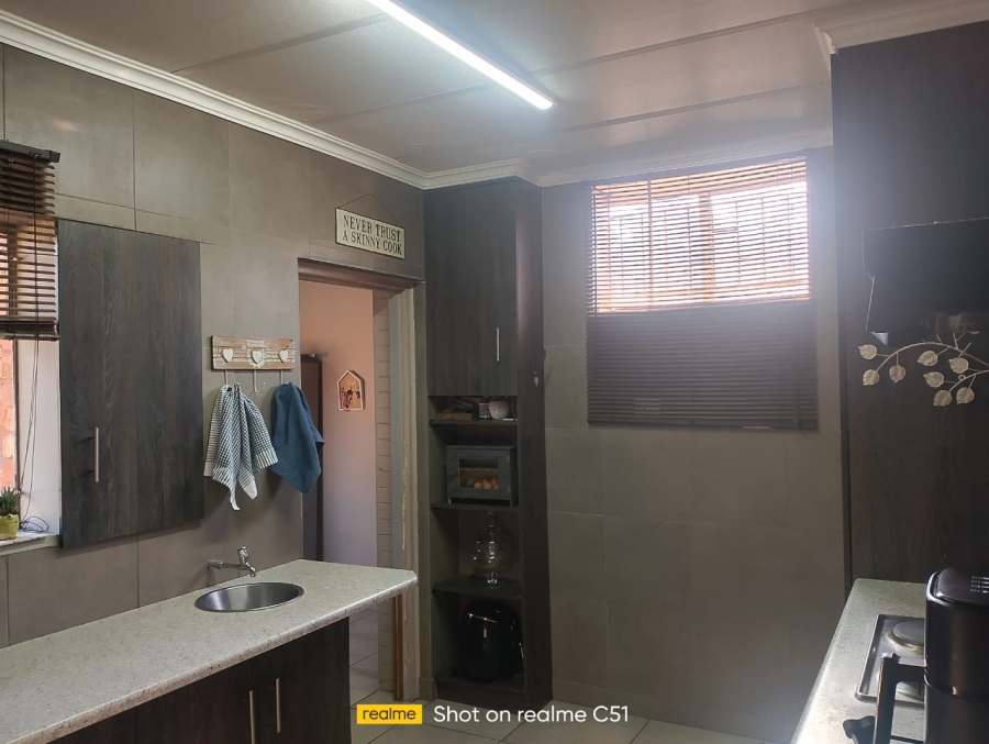 3 Bedroom Property for Sale in Edelweiss Gauteng