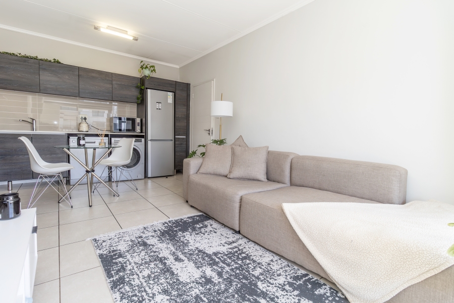 1 Bedroom Property for Sale in Petervale Gauteng