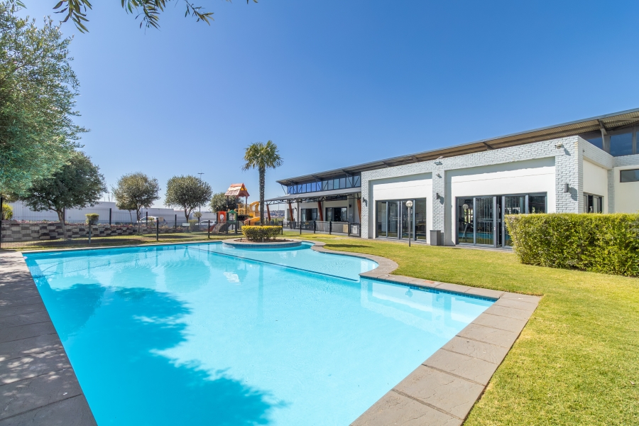 1 Bedroom Property for Sale in Petervale Gauteng