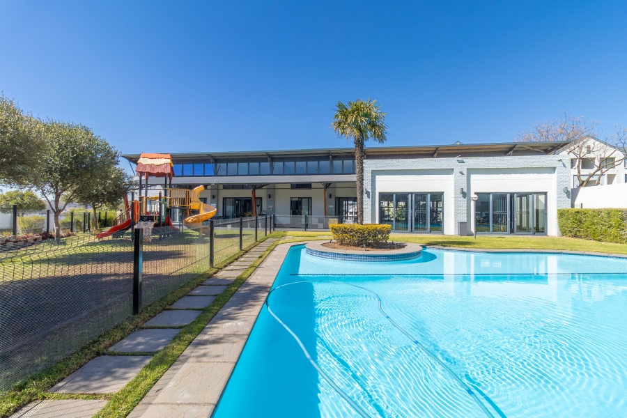 1 Bedroom Property for Sale in Petervale Gauteng