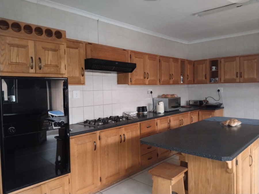 3 Bedroom Property for Sale in Buyscelia Gauteng