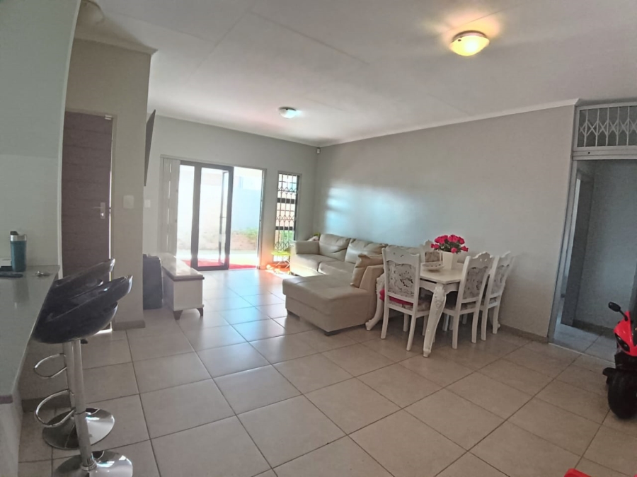 3 Bedroom Property for Sale in Amberfield Gauteng