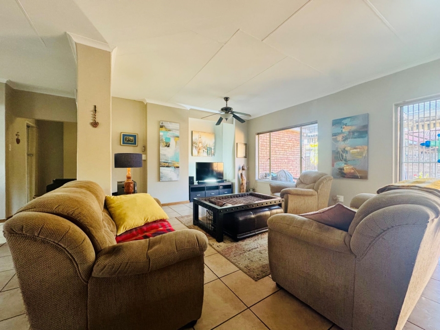 3 Bedroom Property for Sale in Montana Park Gauteng