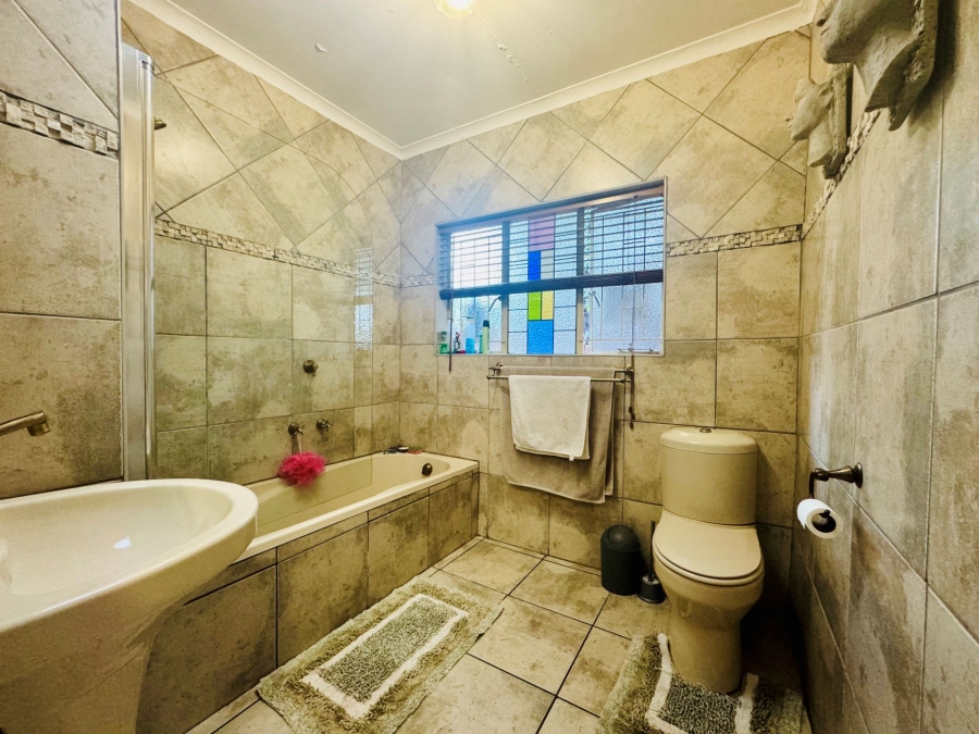 3 Bedroom Property for Sale in Montana Park Gauteng