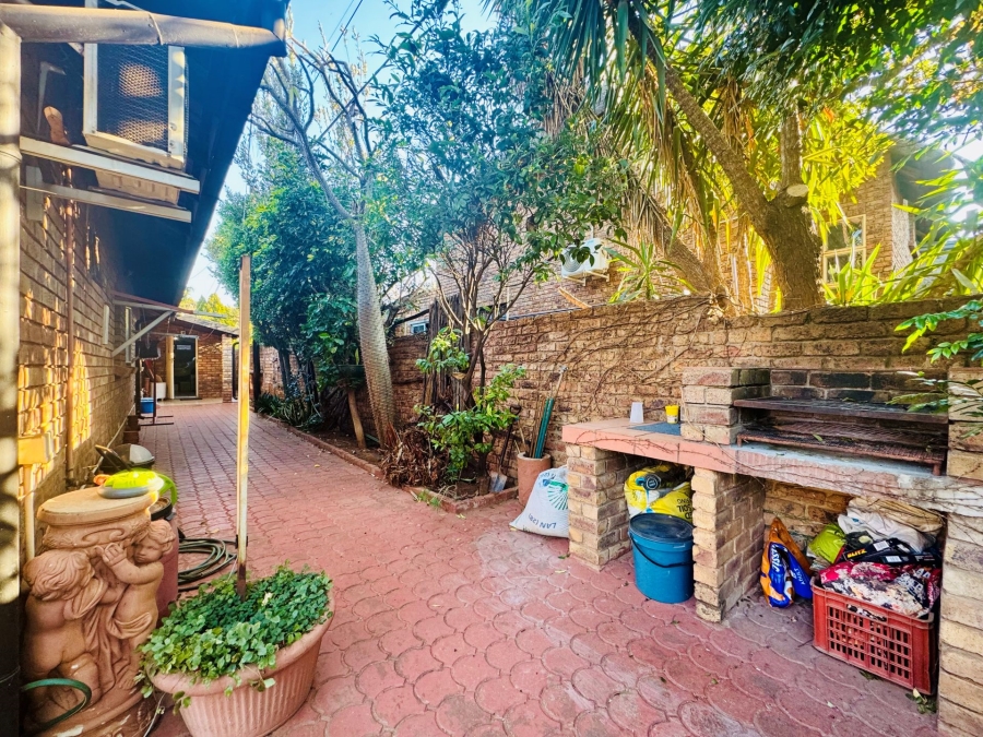 3 Bedroom Property for Sale in Montana Park Gauteng
