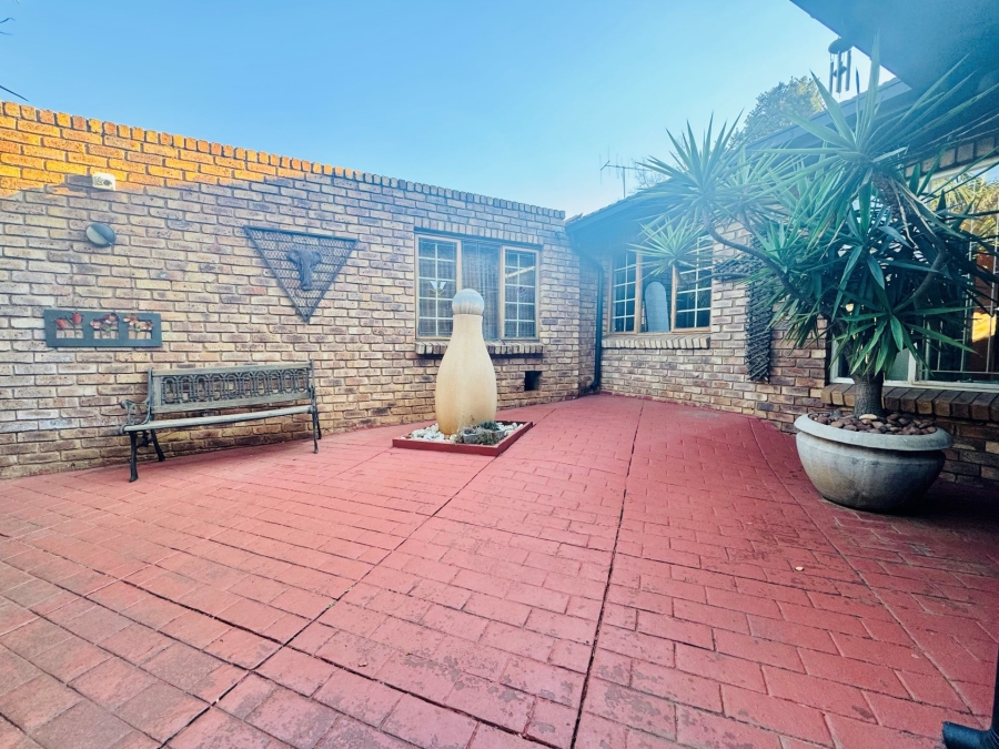 3 Bedroom Property for Sale in Montana Park Gauteng