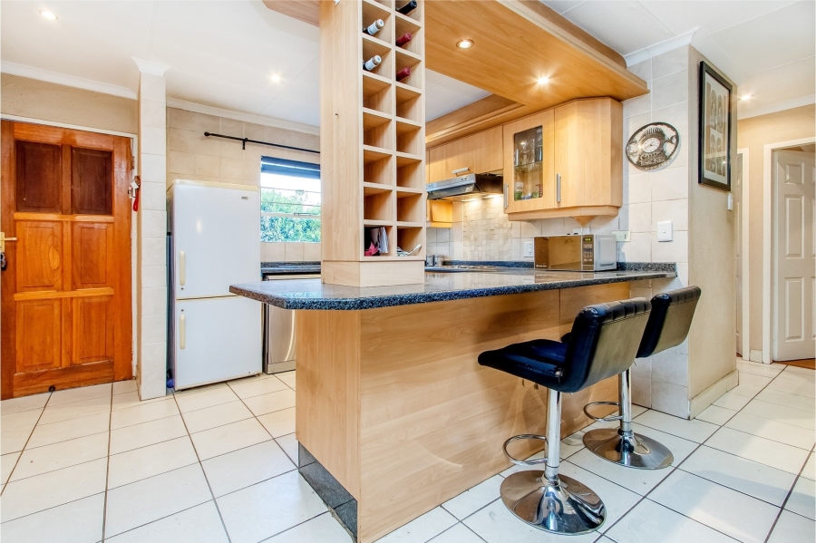 2 Bedroom Property for Sale in Noordhang Gauteng