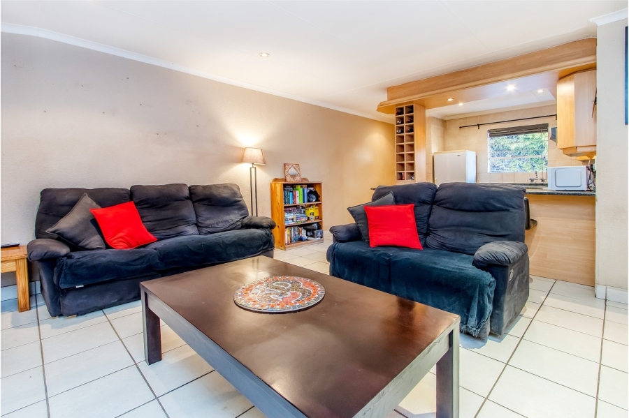 2 Bedroom Property for Sale in Noordhang Gauteng