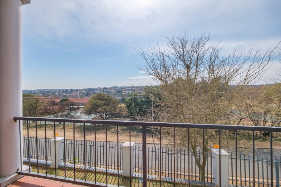 2 Bedroom Property for Sale in Winchester Hills Gauteng