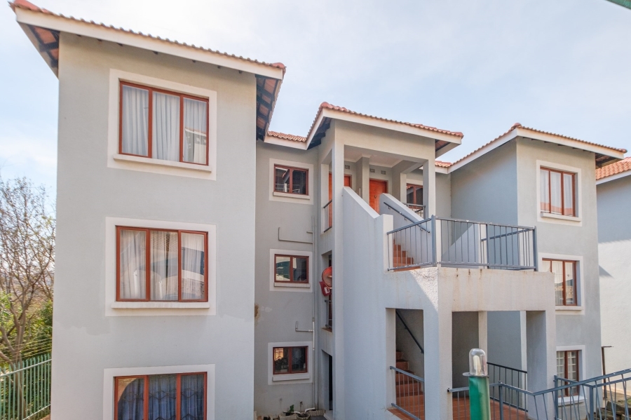2 Bedroom Property for Sale in Winchester Hills Gauteng