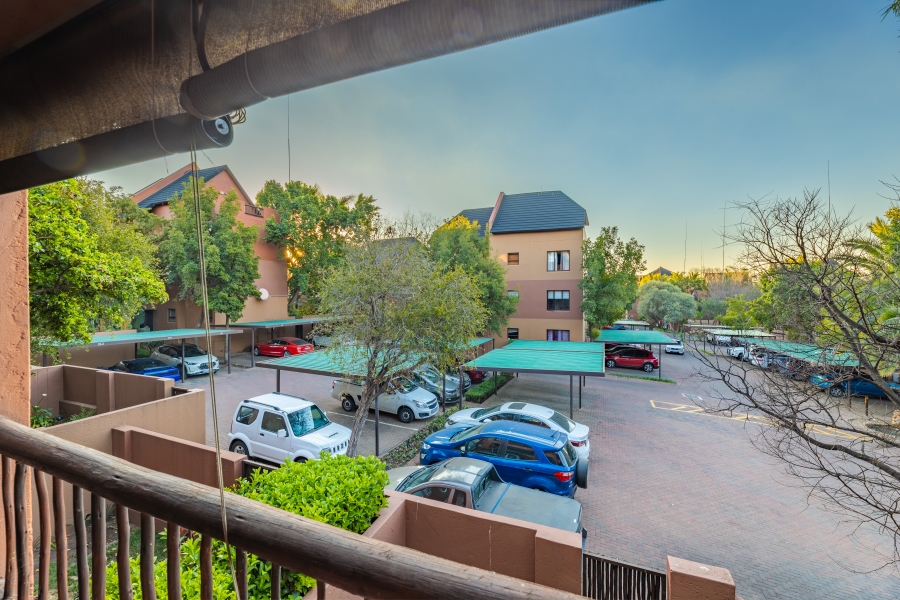 1 Bedroom Property for Sale in Magaliessig Gauteng