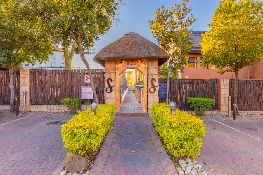 1 Bedroom Property for Sale in Magaliessig Gauteng