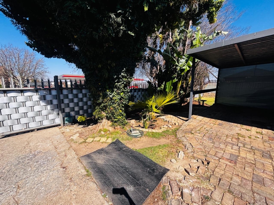 4 Bedroom Property for Sale in Krugersdorp North Gauteng