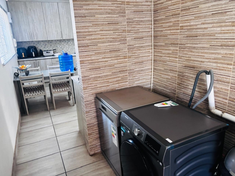 4 Bedroom Property for Sale in Krugersdorp North Gauteng